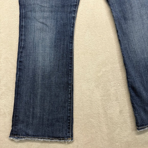 Vintage GAP Jeans Women's 10 Ankle Curvy Low Rise Flared Med Wash Distressed Hem - Picture 4 of 13